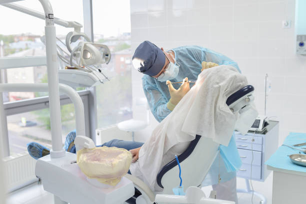 Best Emergency Tooth Extraction in Barton Creek, TX